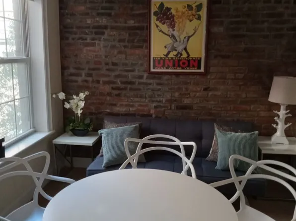 239 West 12th Street image 2 of 6
