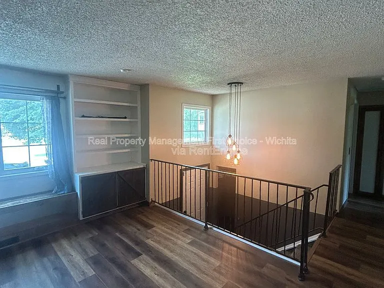 3147 N Brookfield Ct — Photo 12