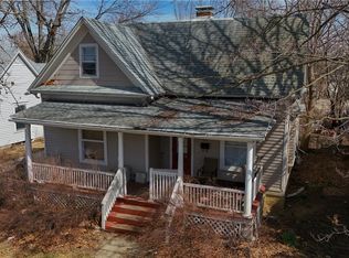 911 N Franklin St, Danville, IL 61832