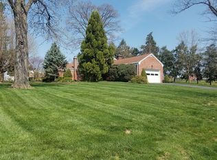 2378 Grantley Rd, York, PA 17403