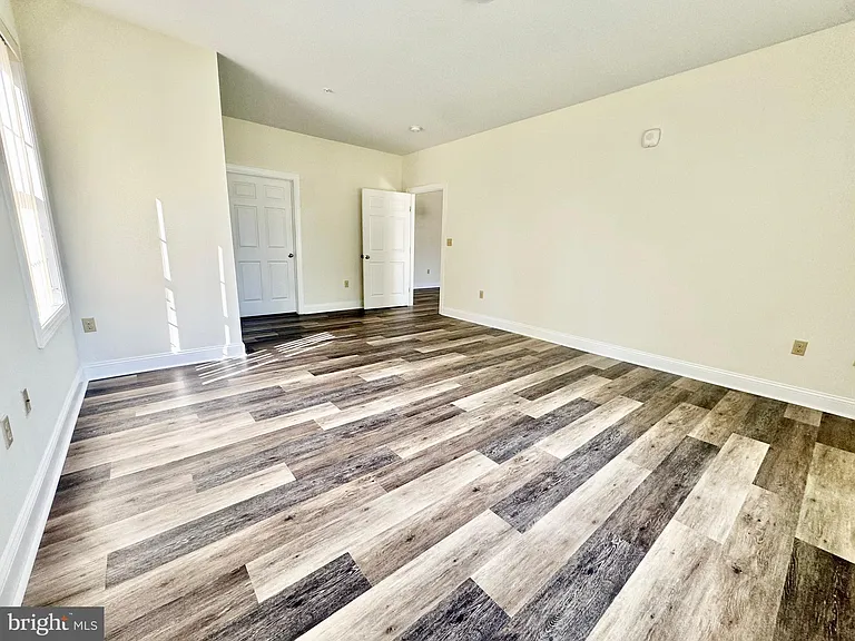 1665 Kenton Rd #101 — Photo 14