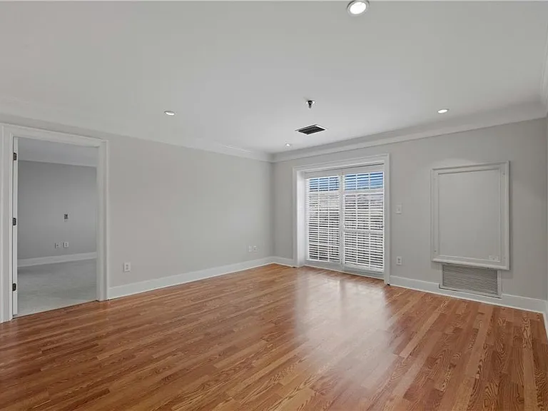 300 Johnson Ferry Rd #B915 — Photo 10