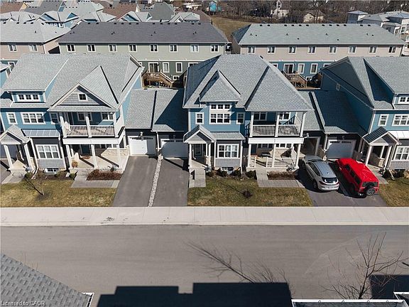 3rd image of 9 B Shores Ln