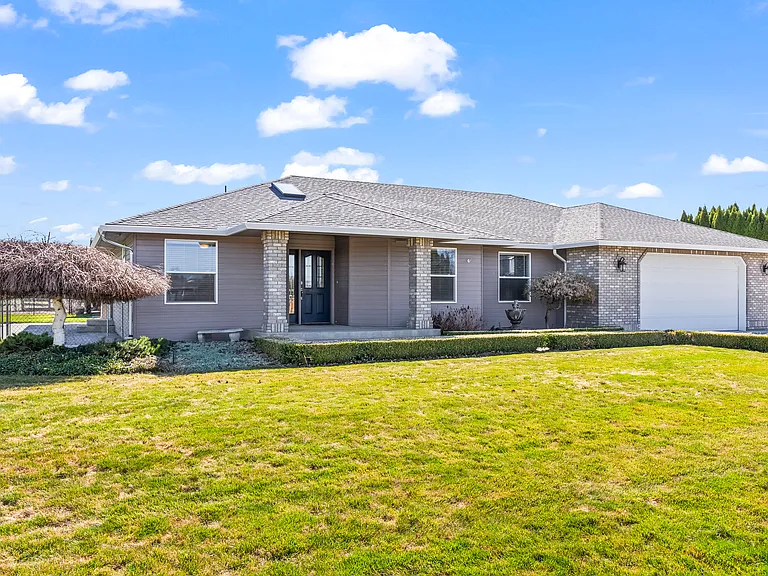 7700 Ryegrass Rd — Photo 4