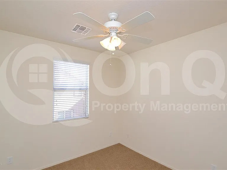 4028 E Tulsa St — Photo 8