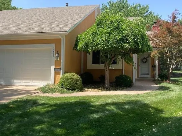 11318 King St, Overland Park, KS 66210