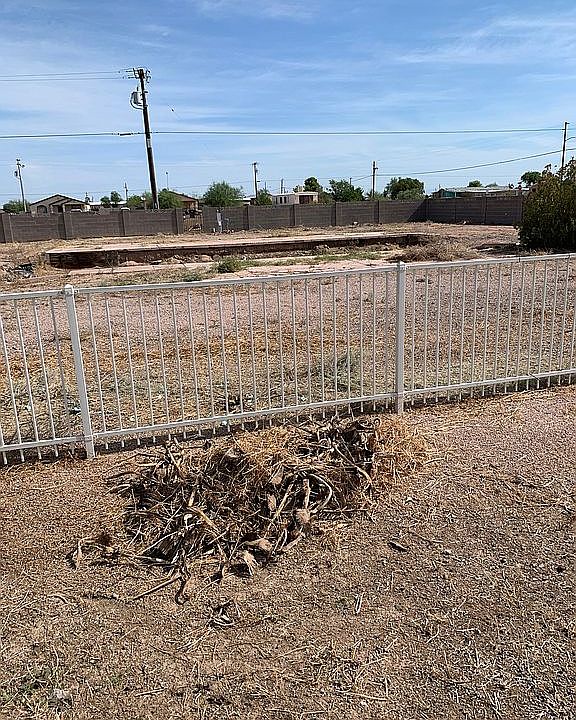 2nd image of 3270 W Colusa Dr