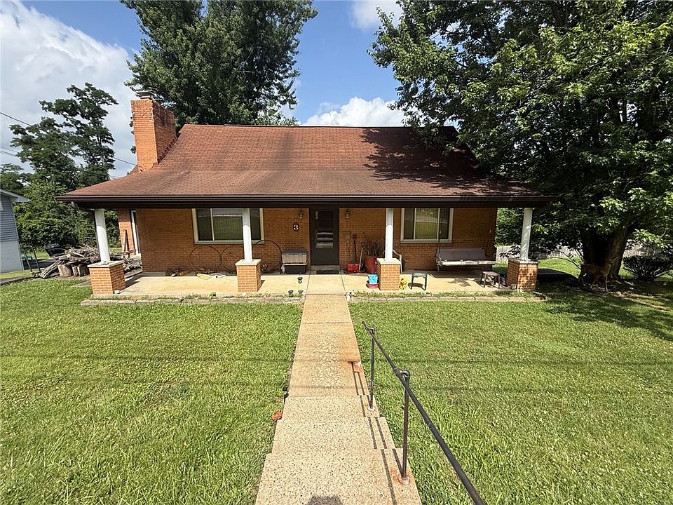 1st image of 3 Arnold Dr
