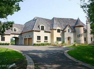 594 Plumtree Rd, Barrington, IL 60010