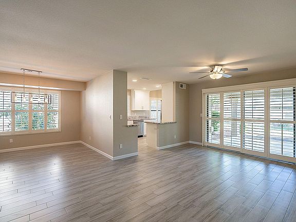 5th image of 9741 W Rockwood Dr