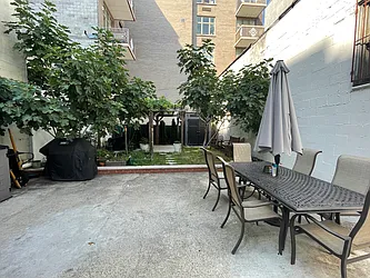 Rented by URBAN UTOPIA REALTY LLC