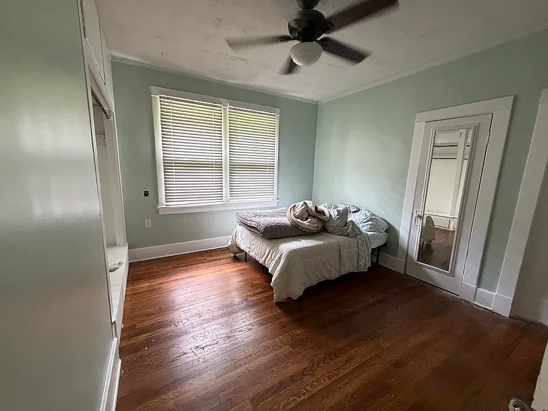 222 S Edgewood St — Photo 9