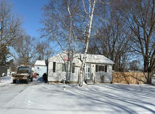 1071 Paul St, Mount Morris, MI 48458