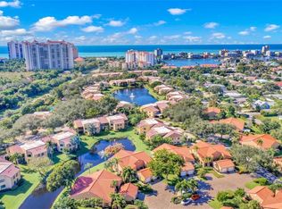 571 Beachwalk Cir APT 101, Naples, FL 34108
