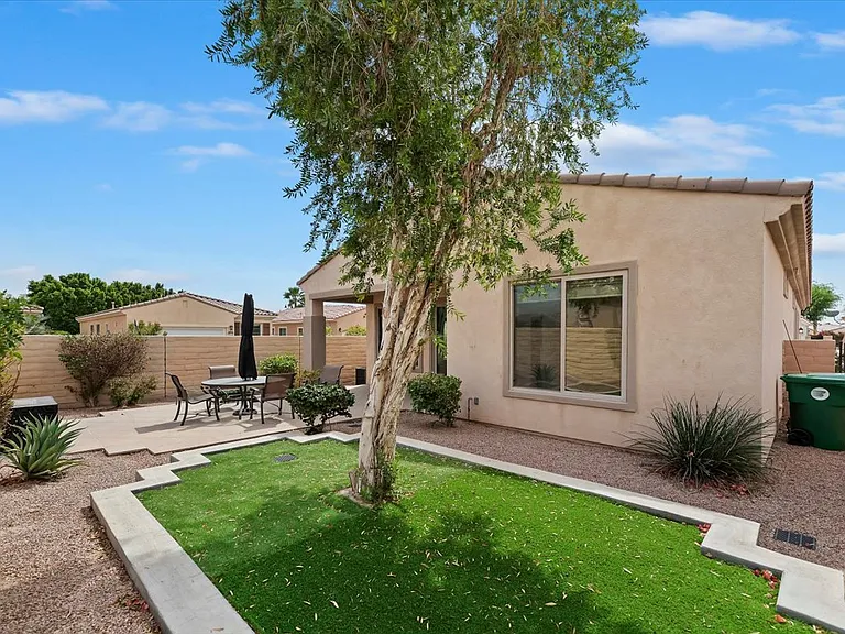 81916 Avenida Del Toro — Photo 14