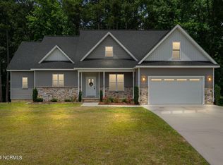 906 Braswell Rd, Goldsboro, NC 27530