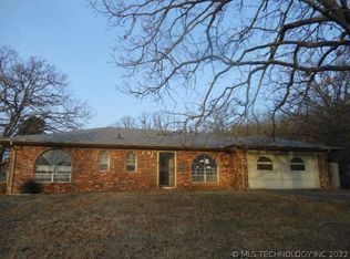 1302 Pin Oak Dr, Sand Springs, OK 74063