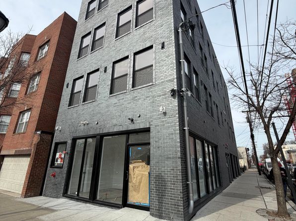 1221 New York Ave #4