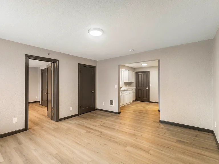 Garfield Street Apartments — Photo 39