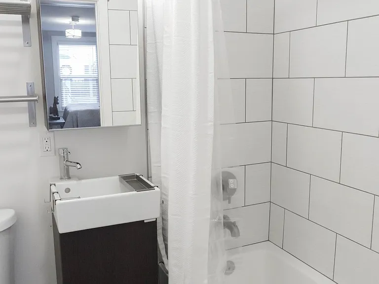 410 W 3rd Ave #202 — Photo 11