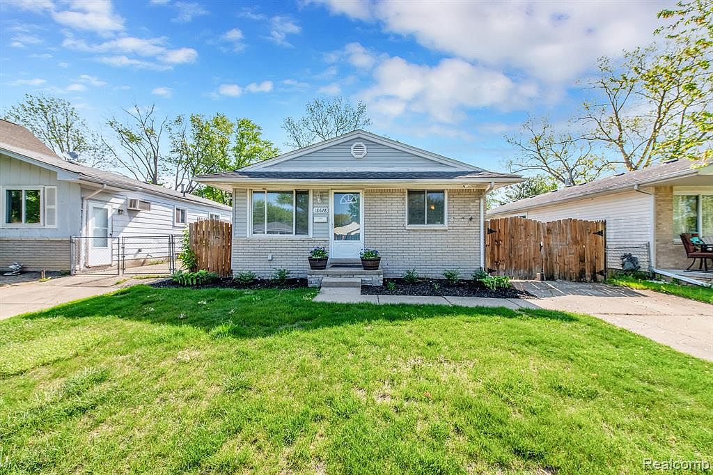 18678 Kinloch, Redford, MI 48240 Zillow