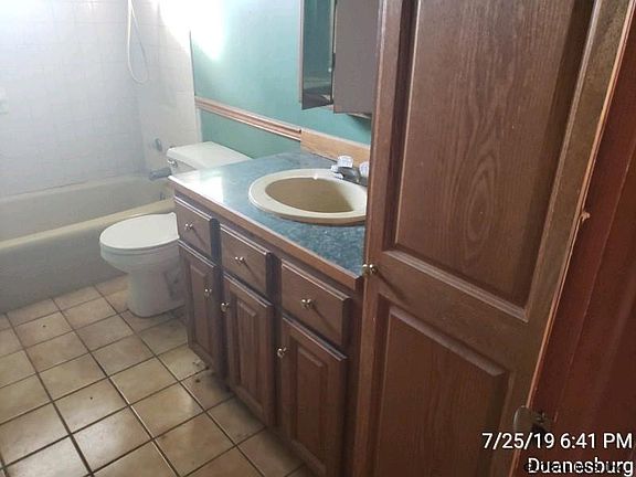 4th image of 347 Schoharie Tpke