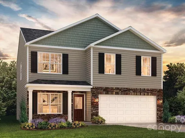 212 Wheatfield Rd, Fletcher, NC 28732