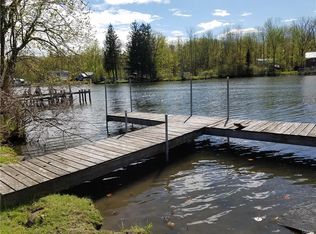 593 Oneida River Rd, Pennellville, NY 13132