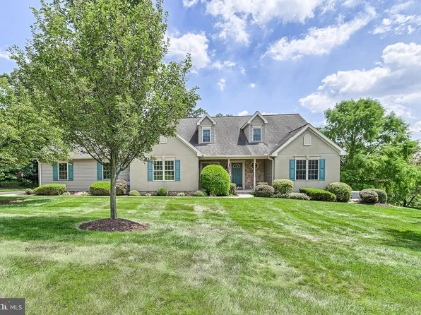 110 Chelsea Way, York, PA 17406