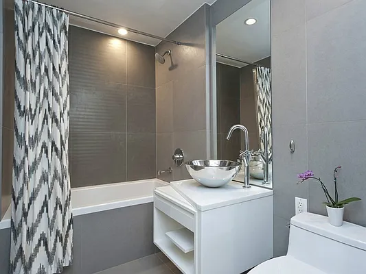 Sold by Sotheby's International Realty | media 5