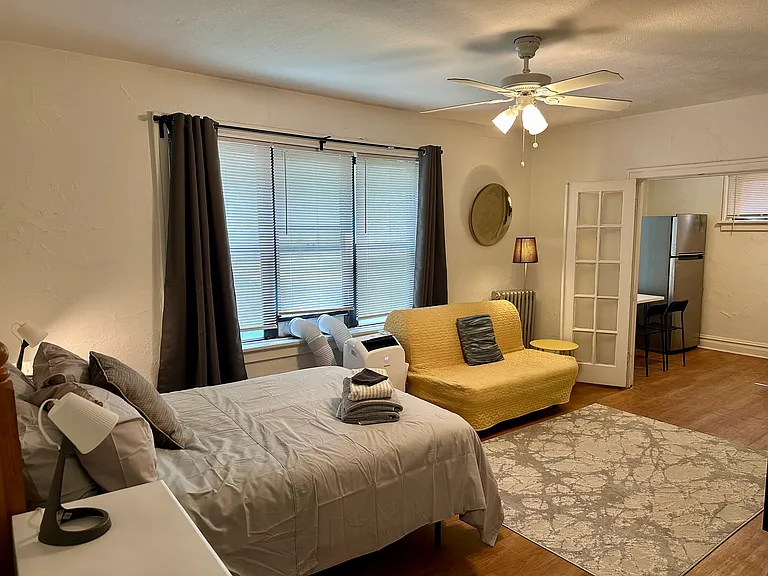 4417 Forest Park Ave #101 — Photo 1