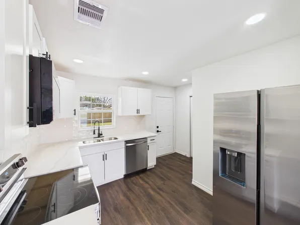 6206 Bellfort St, Houston, TX 77087