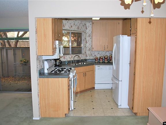 5th image of 2643 Sunny Slope Dr APT 4