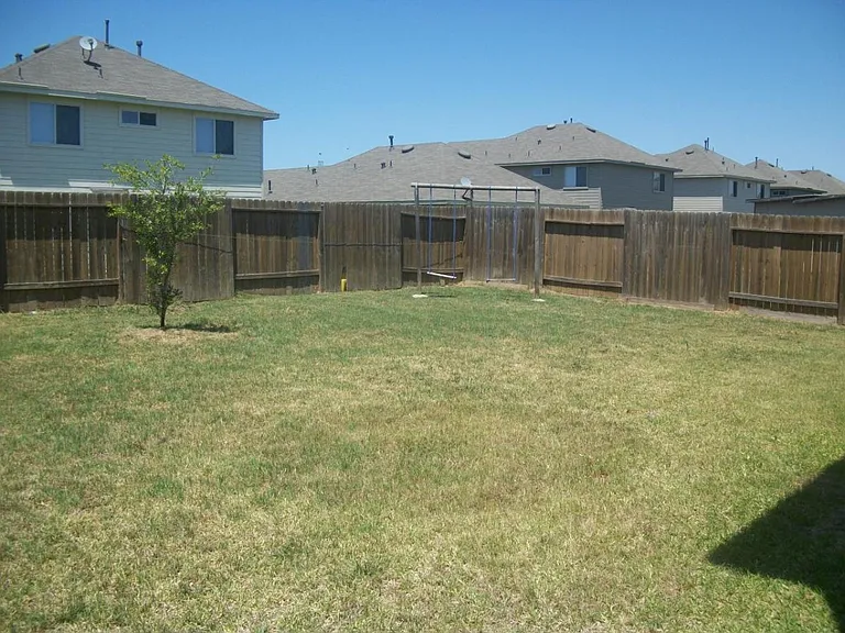 4403 Sprangletop Ave — Photo 21