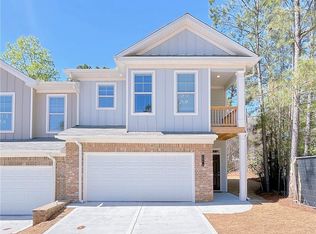 2610 Mills Commons Dr, Decatur, GA 30034