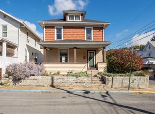 621 Elmina St, Morgantown, WV 26501