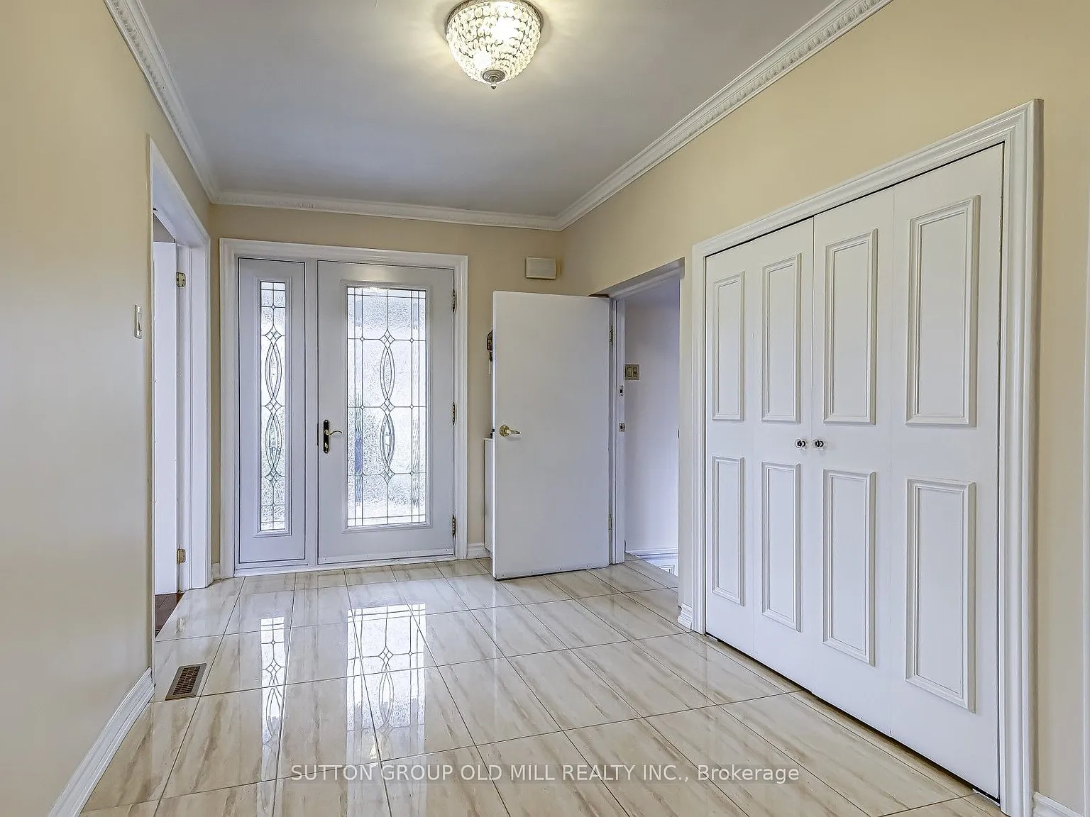 3 bed, $3,600 — Photo 3