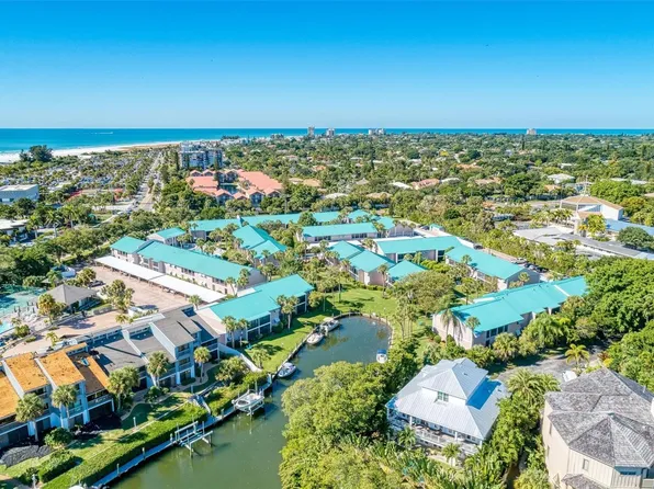 5683 Midnight Pass Rd APT 105, Sarasota, FL 34242