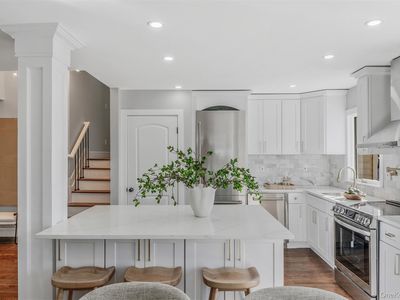 2810 Wynsum Avenue, Merrick, NY, 11566