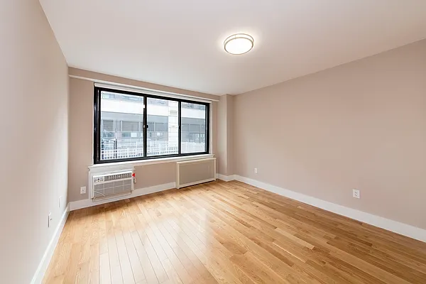 Rented by PWV Acquisitions | media 23