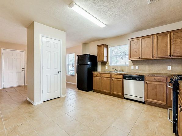 18311 Austin Oak Ln