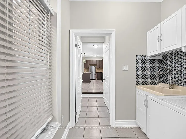 222 Moody Dr — Photo 20