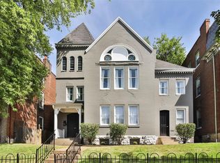 2201 Sidney St, Saint Louis, MO 63104