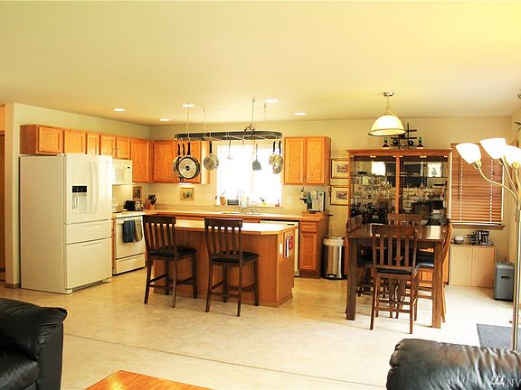 4th image of 11805 126th Street Ct E