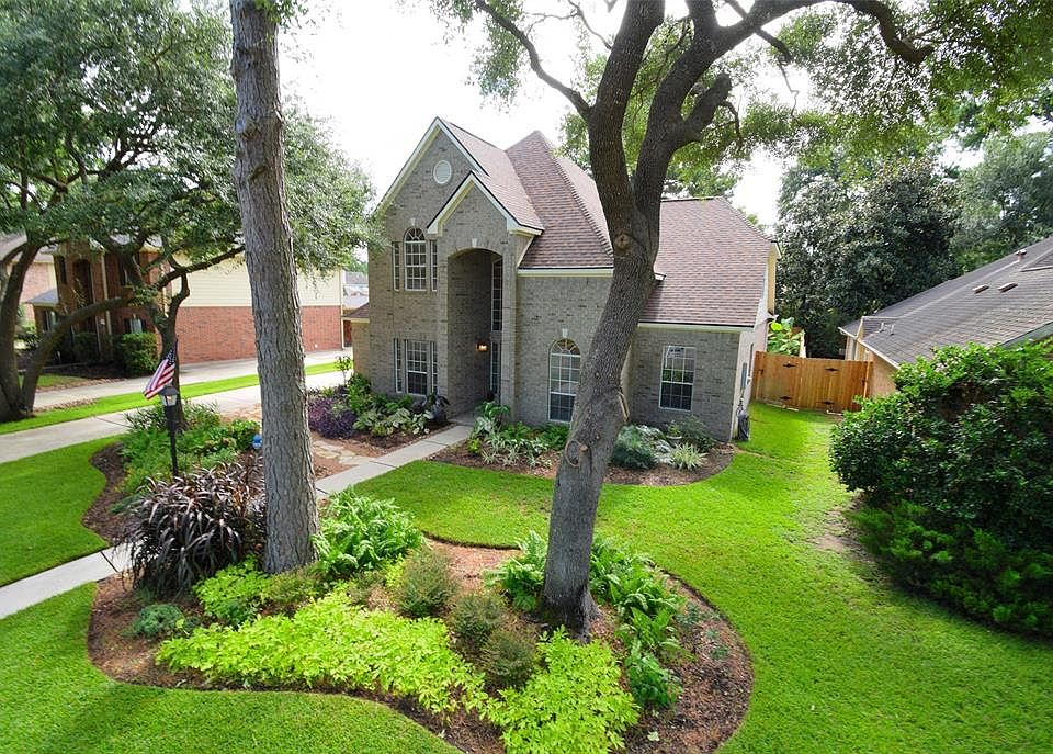 1st image of 13023 Dogwood Glen Ct