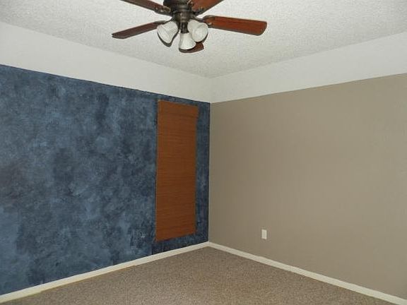 5th image of 507 Woodland Oak Dr