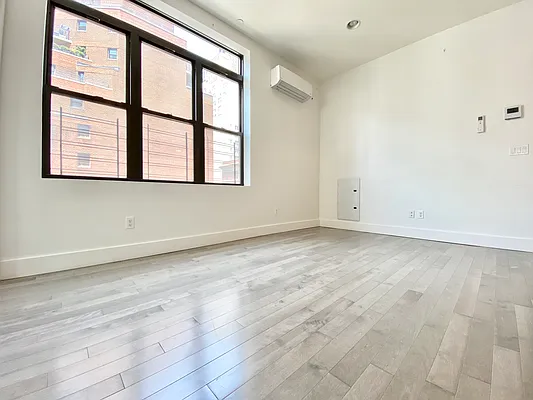 Rented by Highline Residential | media 28