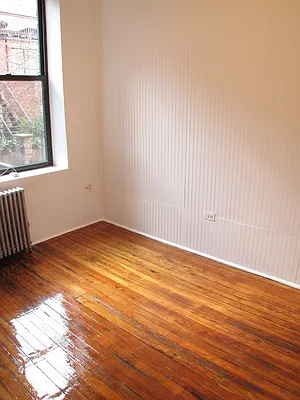 Rented by Concept Real Estate Group | media 27