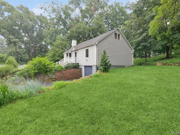 2639 N Wading River Road, Wading River, NY 11792