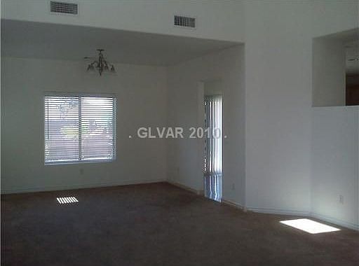 3rd image of 5125 Blue Rose St